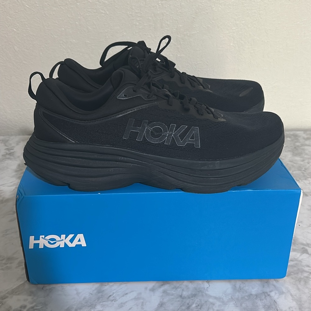 HOKA MENS ATHLETIC SHOES BONDI 9 WIDE ALL BLACK SIZE 14 W